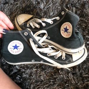 Black converse high tops